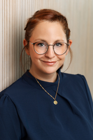 L. L. Fassauer